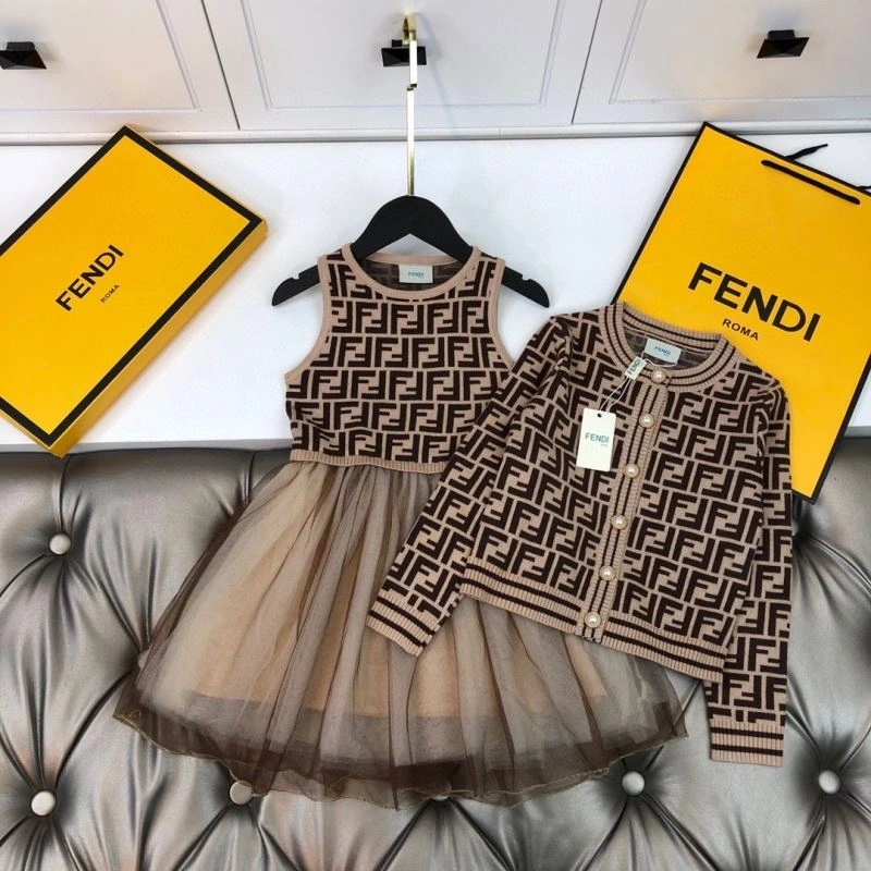 Fendi Kids Comfortable 121024