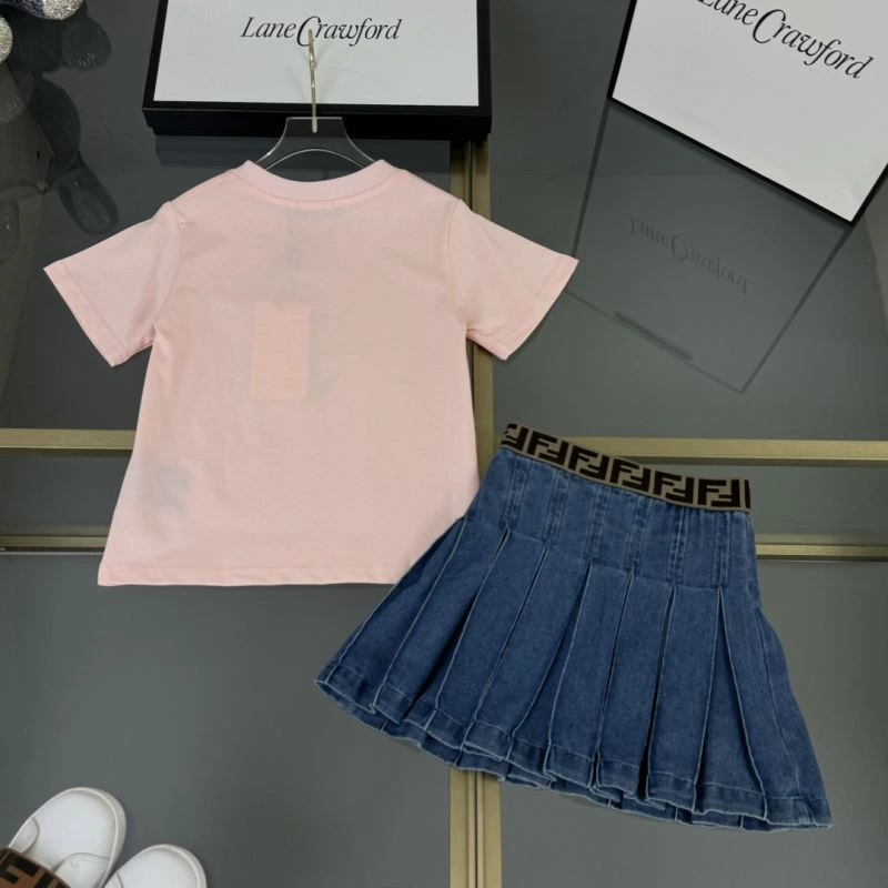 Fashionable Fendi Kids 121001