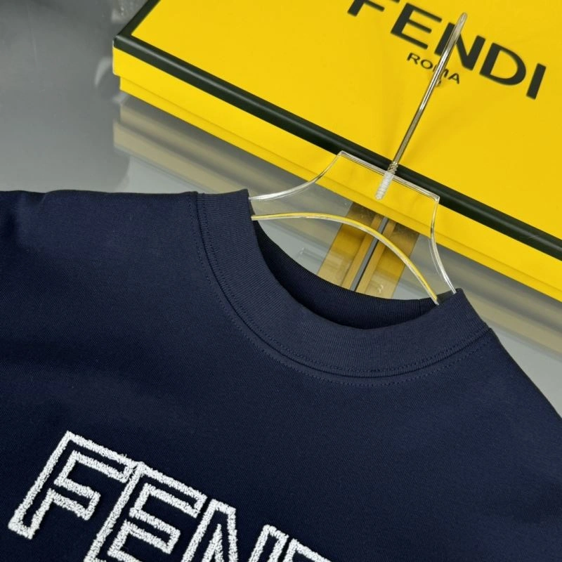Sleek Fendi Kids 120966