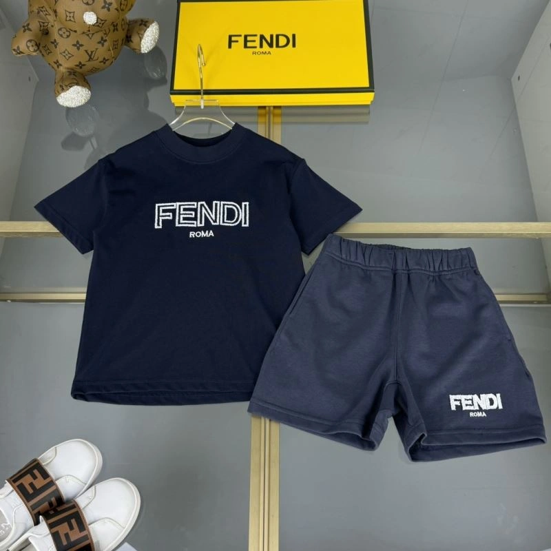 Sleek Fendi Kids 120966
