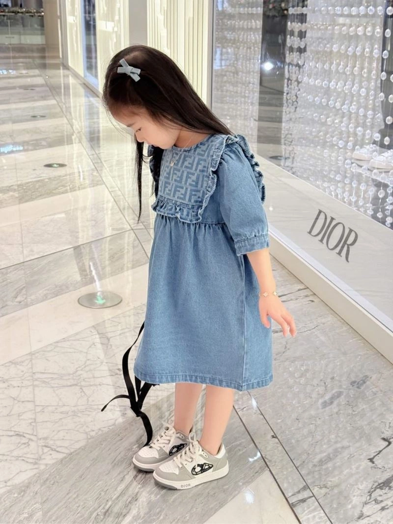 Chic Fendi Kids 120905