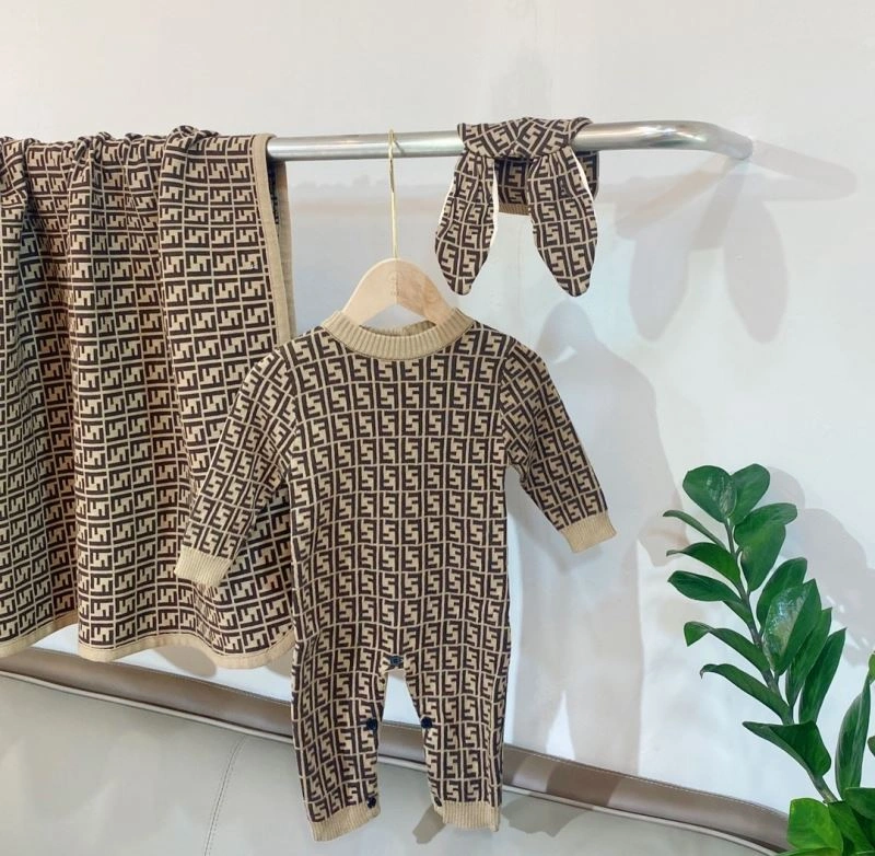 Refined Fendi Kids 121278