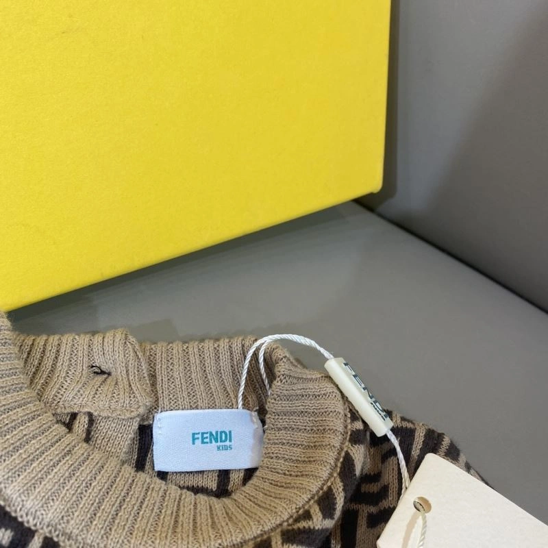 Refined Fendi Kids 121278