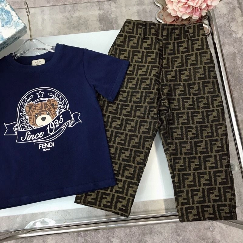 Fendi Kids Seasonal 121371