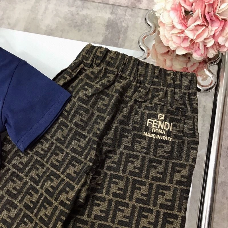 Fendi Kids Seasonal 121371