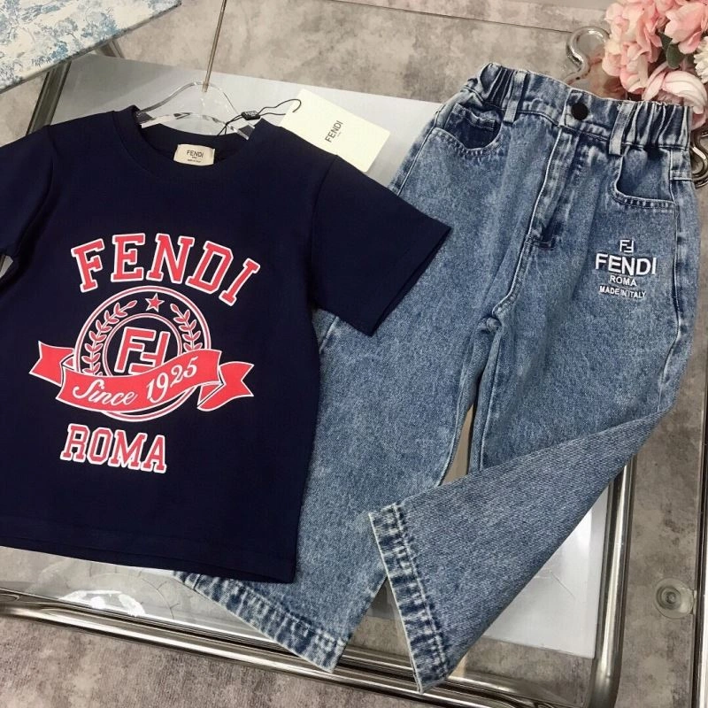 Fendi Kids Sleek 121358