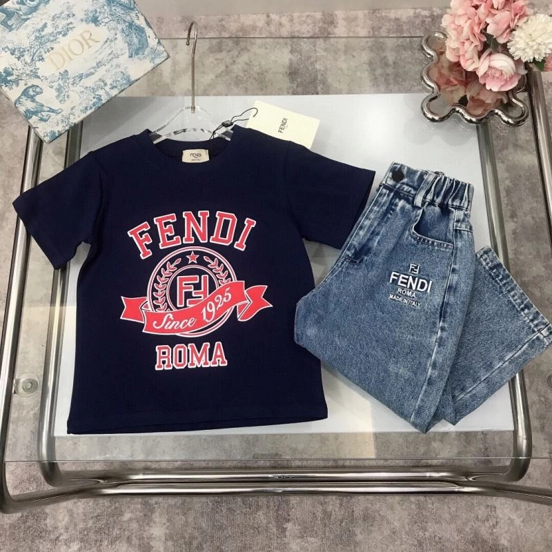 Fendi Kids Sleek 121358