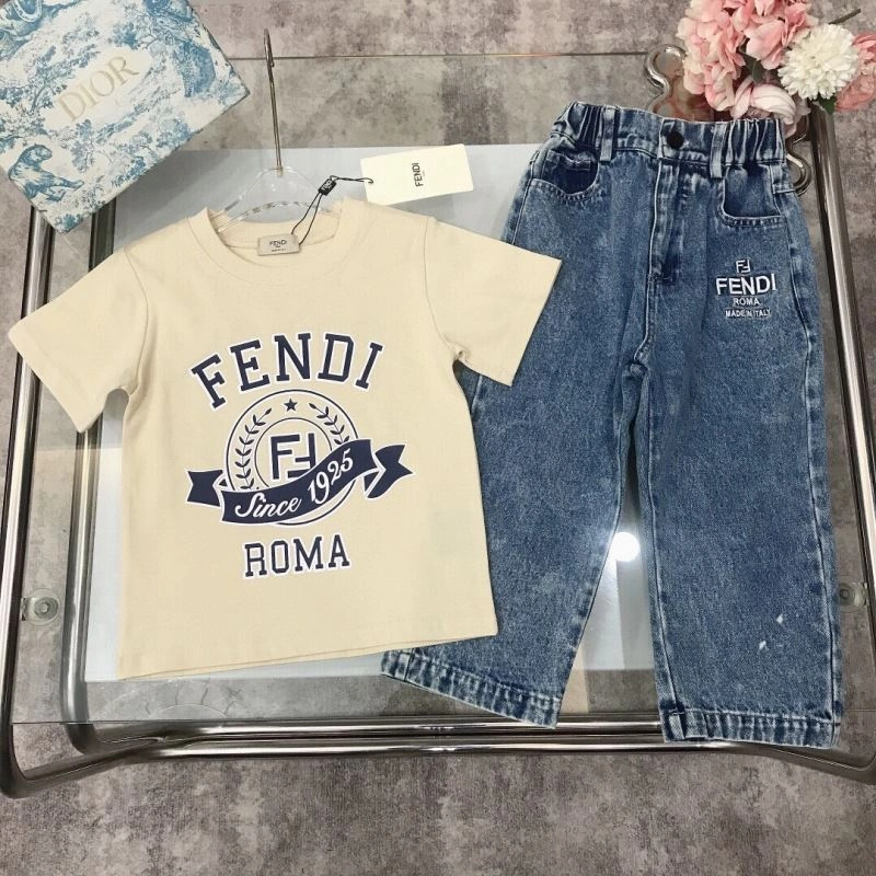 Practical Fendi Kids 121381