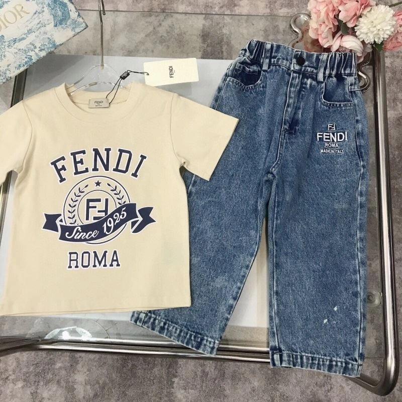 Practical Fendi Kids 121381