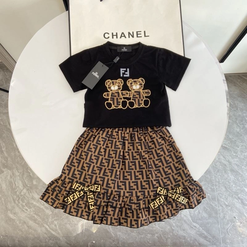 Fendi Kids Versatile 121344