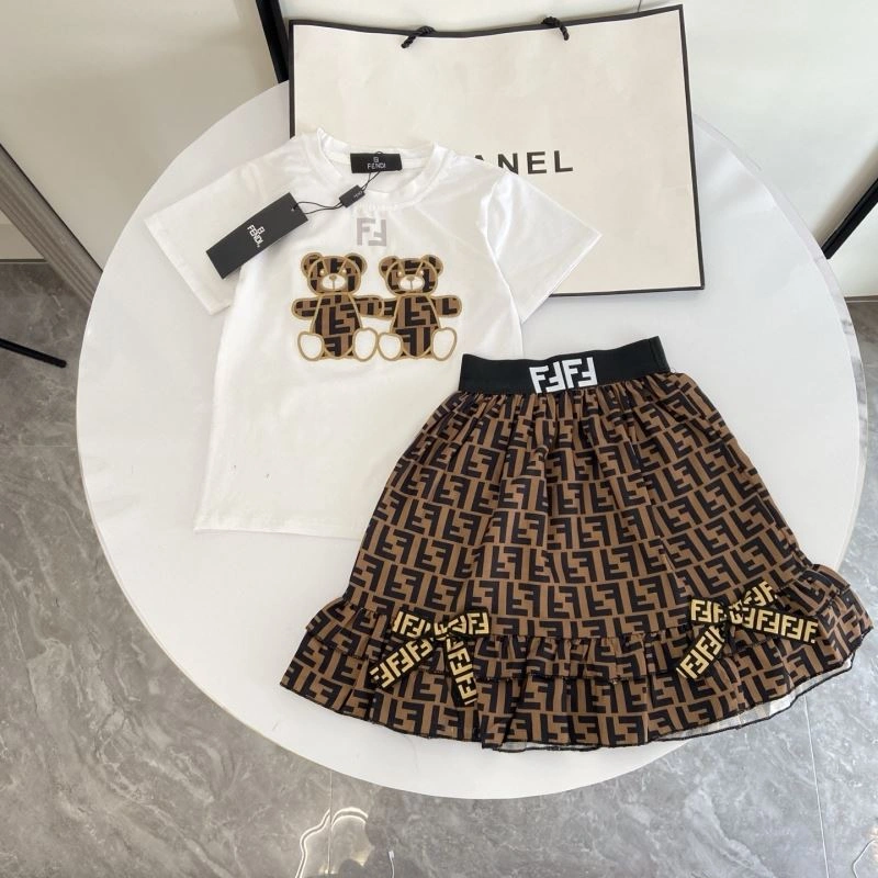 Fendi Kids Versatile 121344