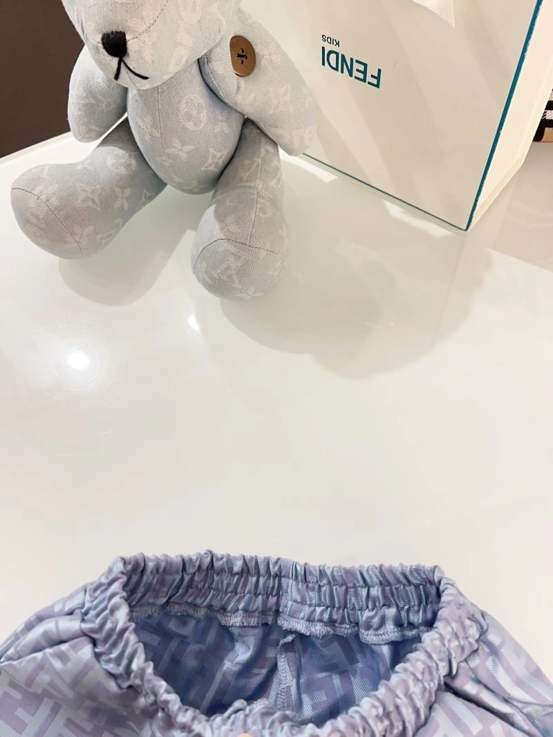 UrbanChic Fendi Kids 121334