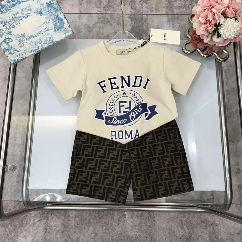 Compact Fendi Kids 121323