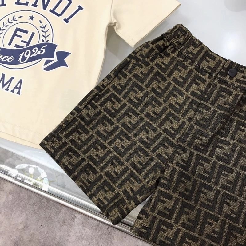 Compact Fendi Kids 121323