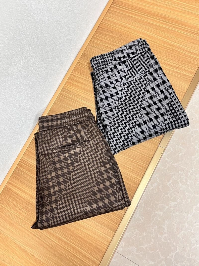 Classic Fendi Long Pants 122996