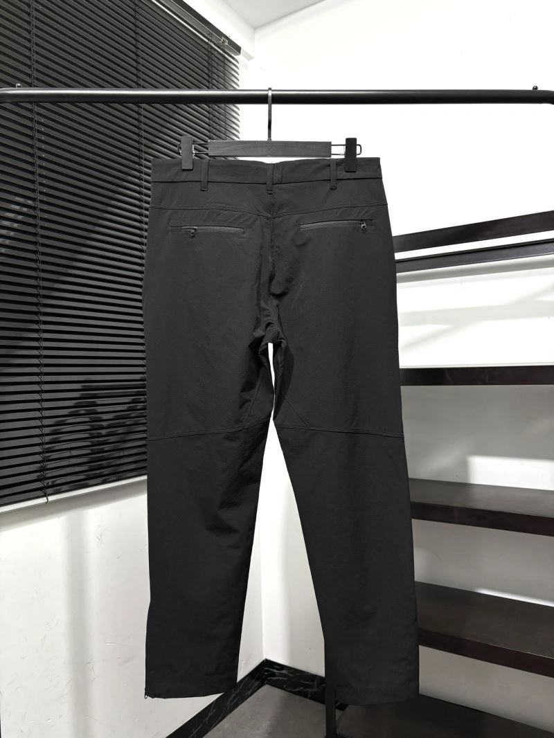 Sleek Fendi Long Pants 122989