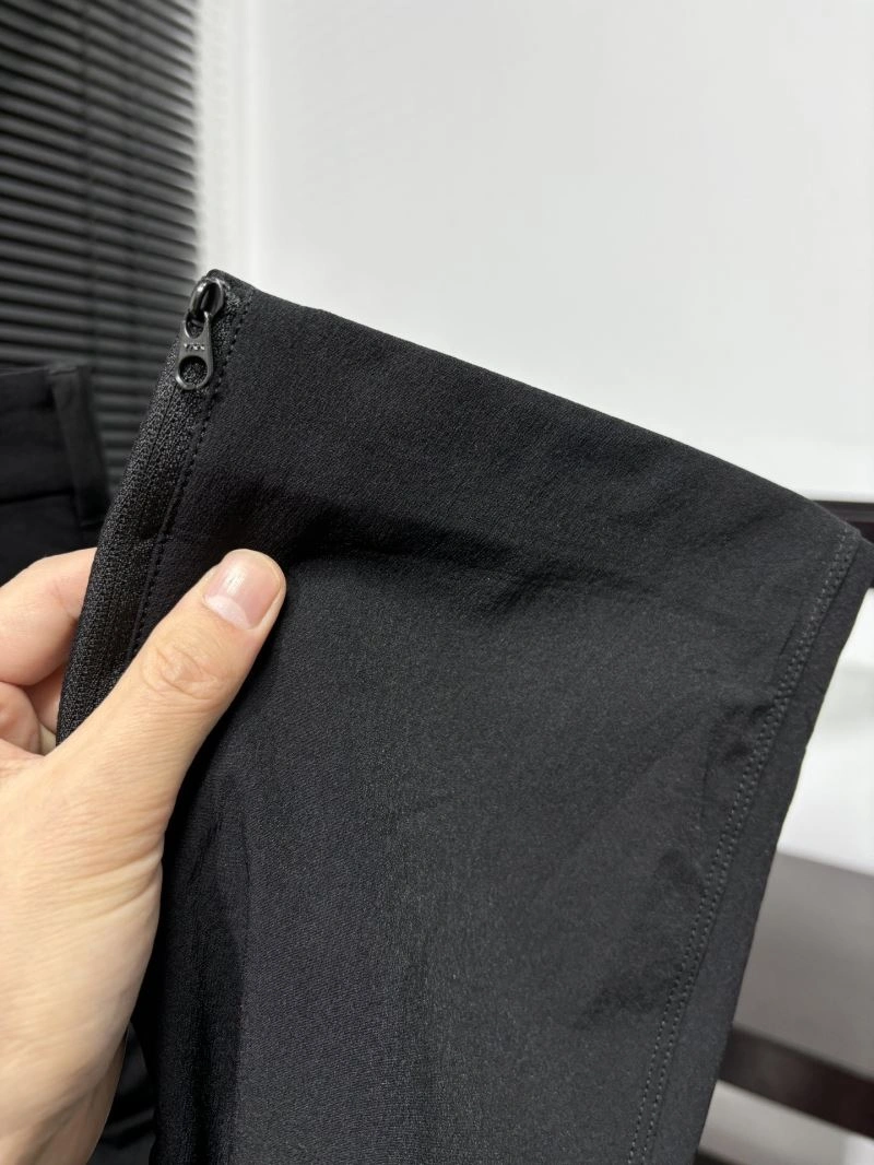 Sleek Fendi Long Pants 122989