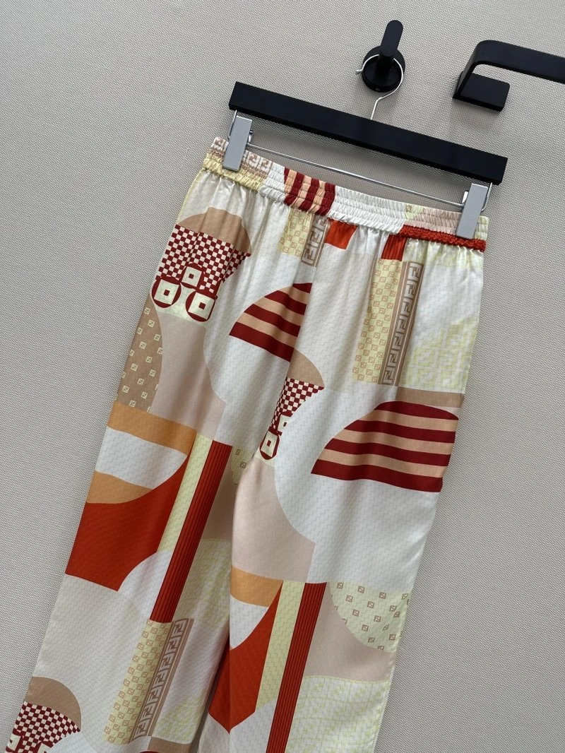 Sleek Fendi Long Pants 120782