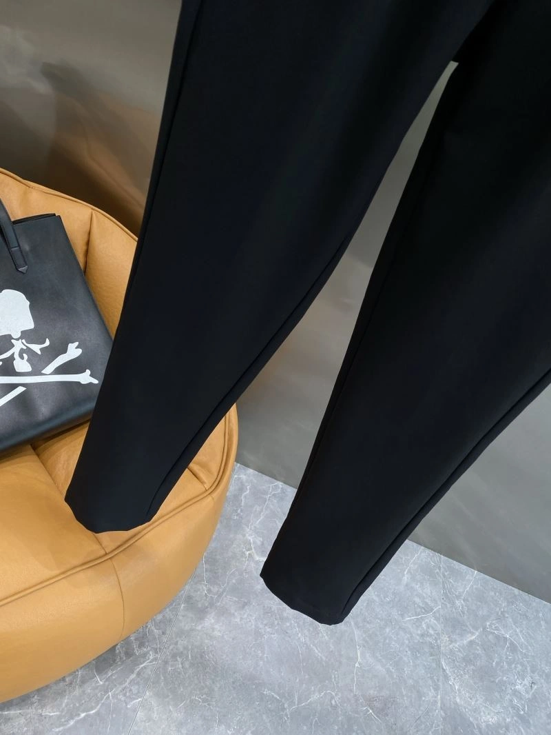 Comfortable Fendi Long Pants 121818