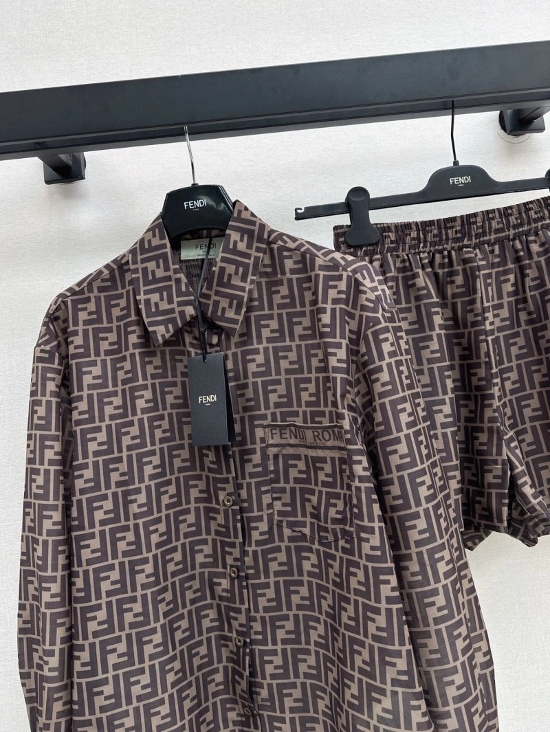 Fendi Long Suits Snug 120468