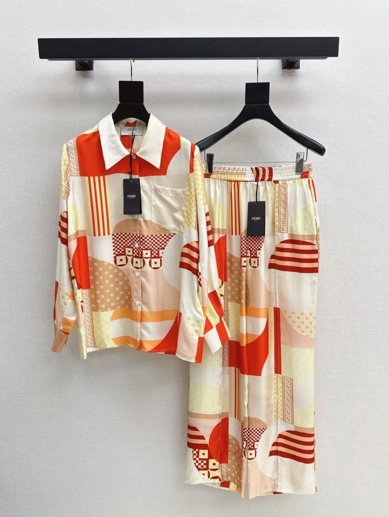 Soft Fendi Long Suits 120458
