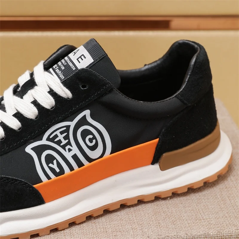Fendi Low Shoes Elegant 23231
