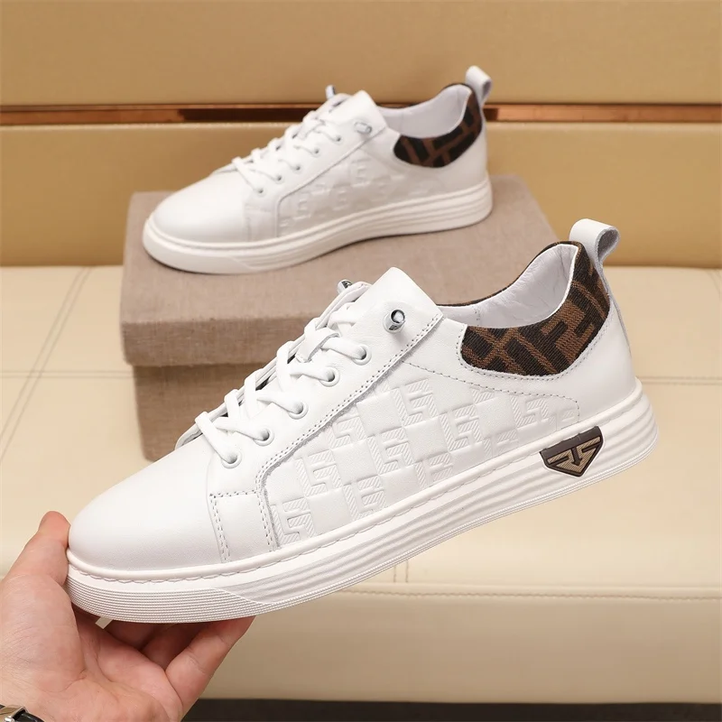 Fendi Low Shoes RelaxedFit 23241