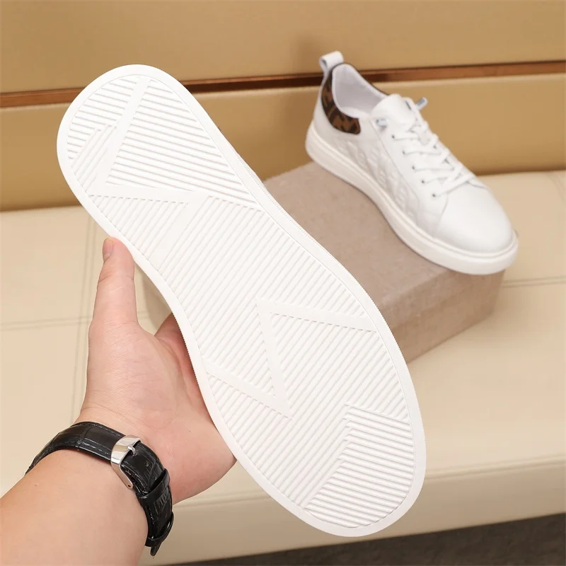 Fendi Low Shoes RelaxedFit 23241