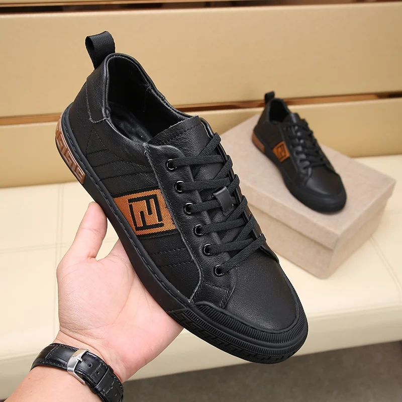 Fendi Low Shoes WrinkleFree 23235