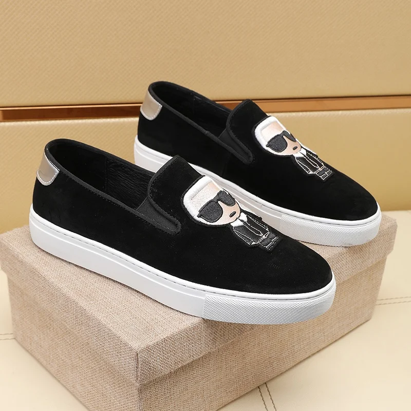 TimelessDesign Fendi Low Shoes 23239