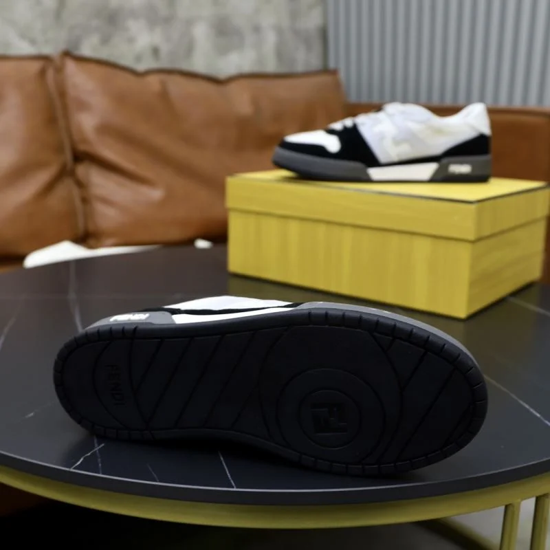 ComfortFit Fendi Low Shoes 23224