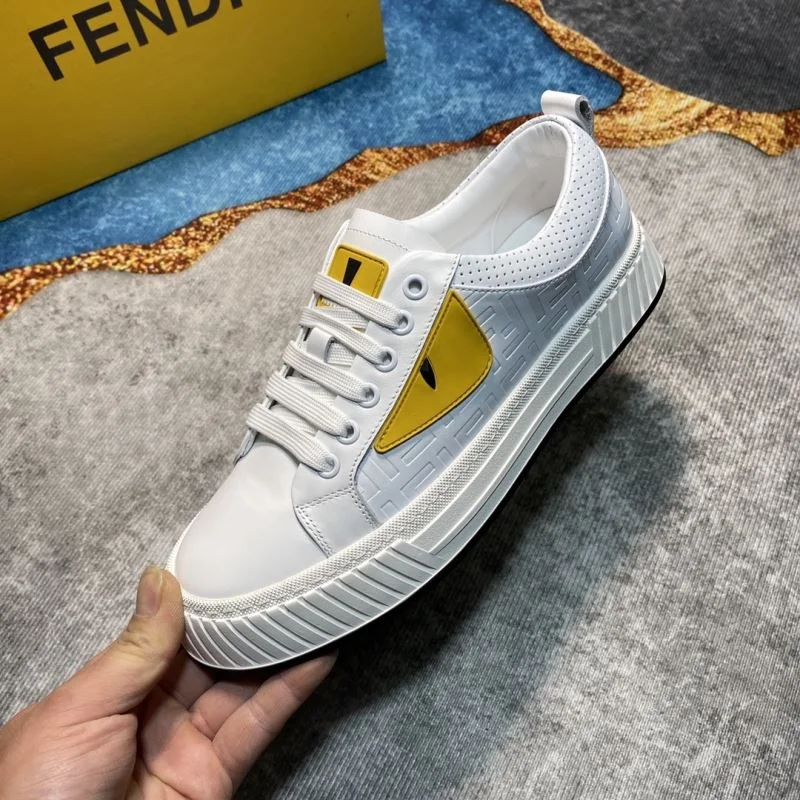 Fendi Low Shoes Flexible 23208