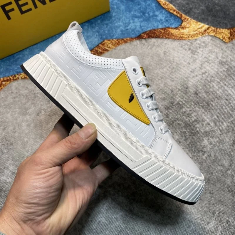 Fendi Low Shoes Flexible 23208