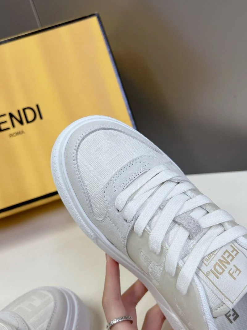 Fendi Low Shoes ModernLook 23312