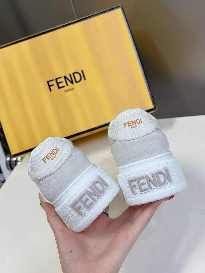 Fendi Low Shoes ModernLook 23312