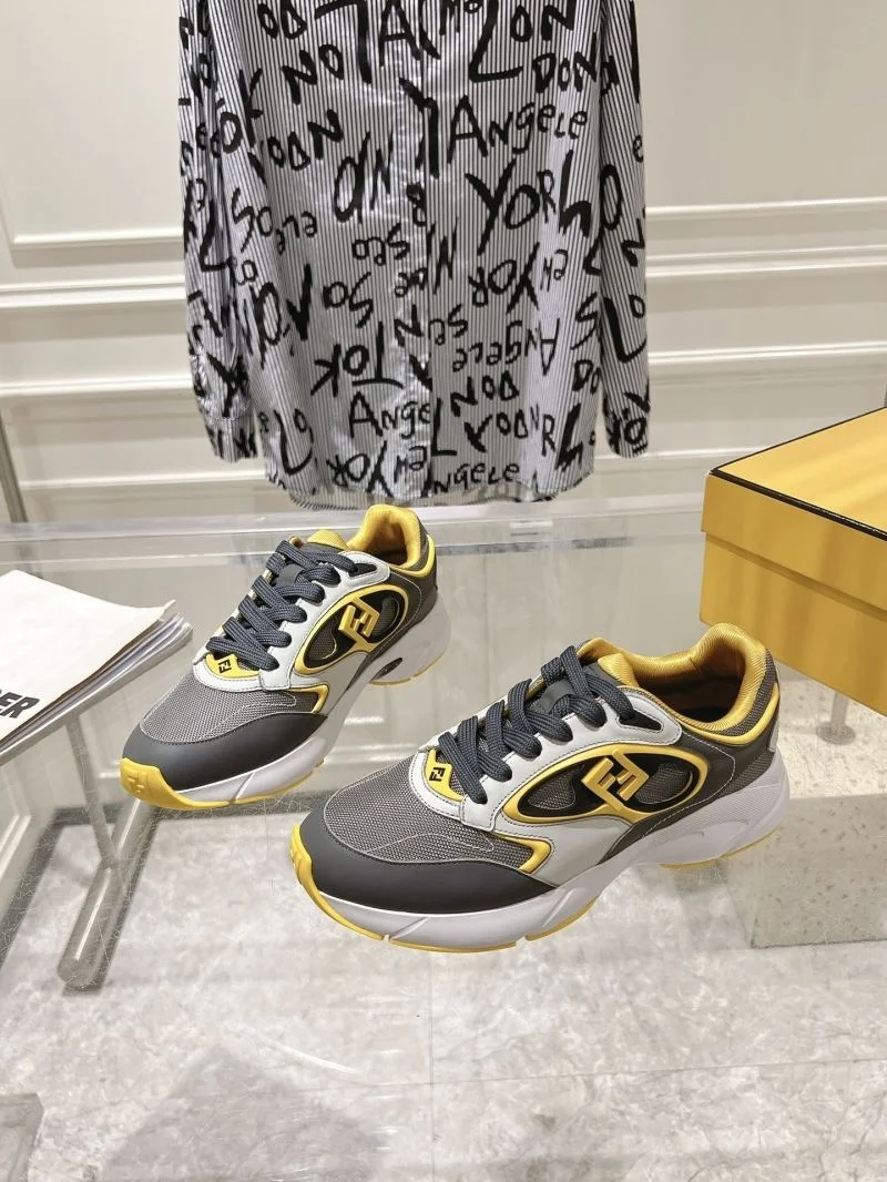 Versatile Fendi Low Shoes 23551