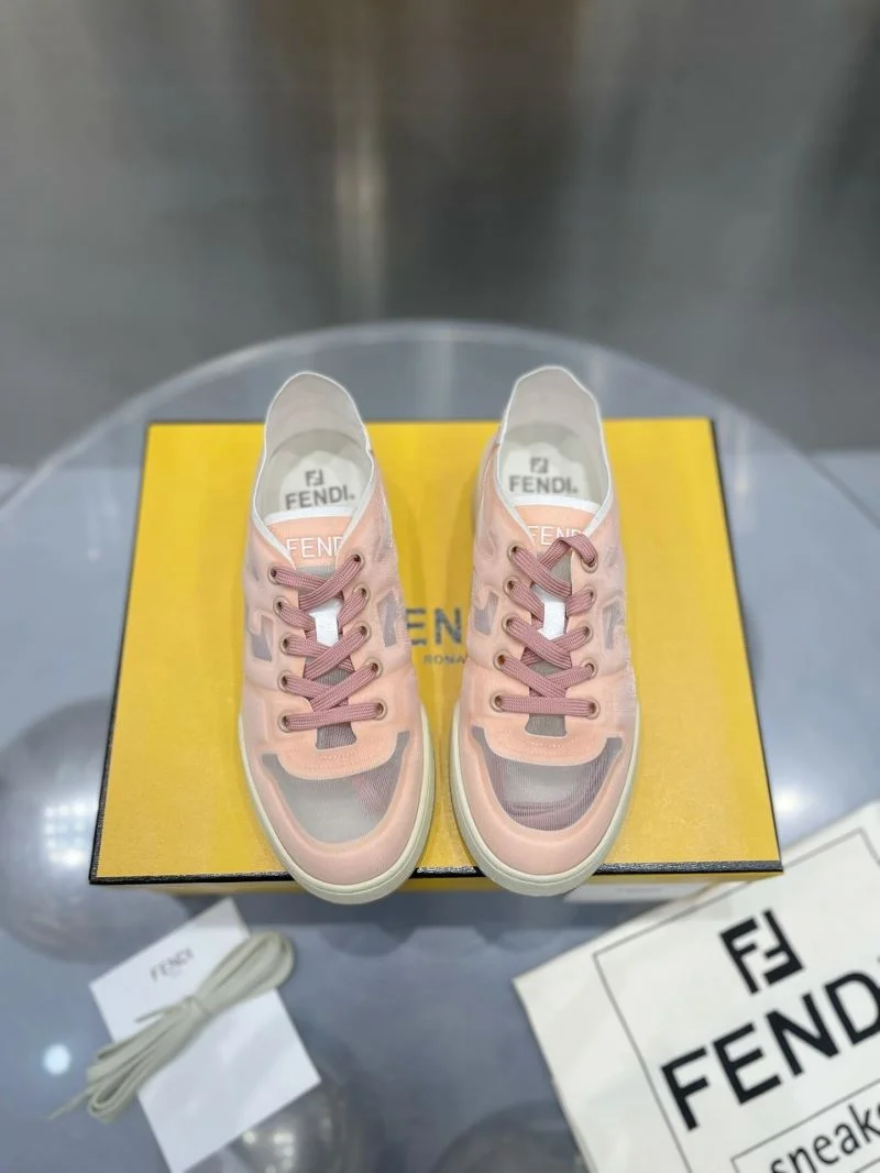 Youthful Fendi Low Shoes 23533