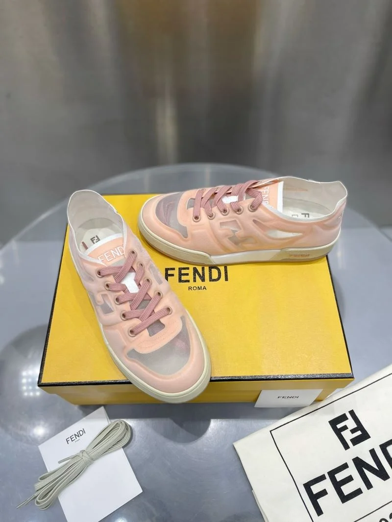 Youthful Fendi Low Shoes 23533