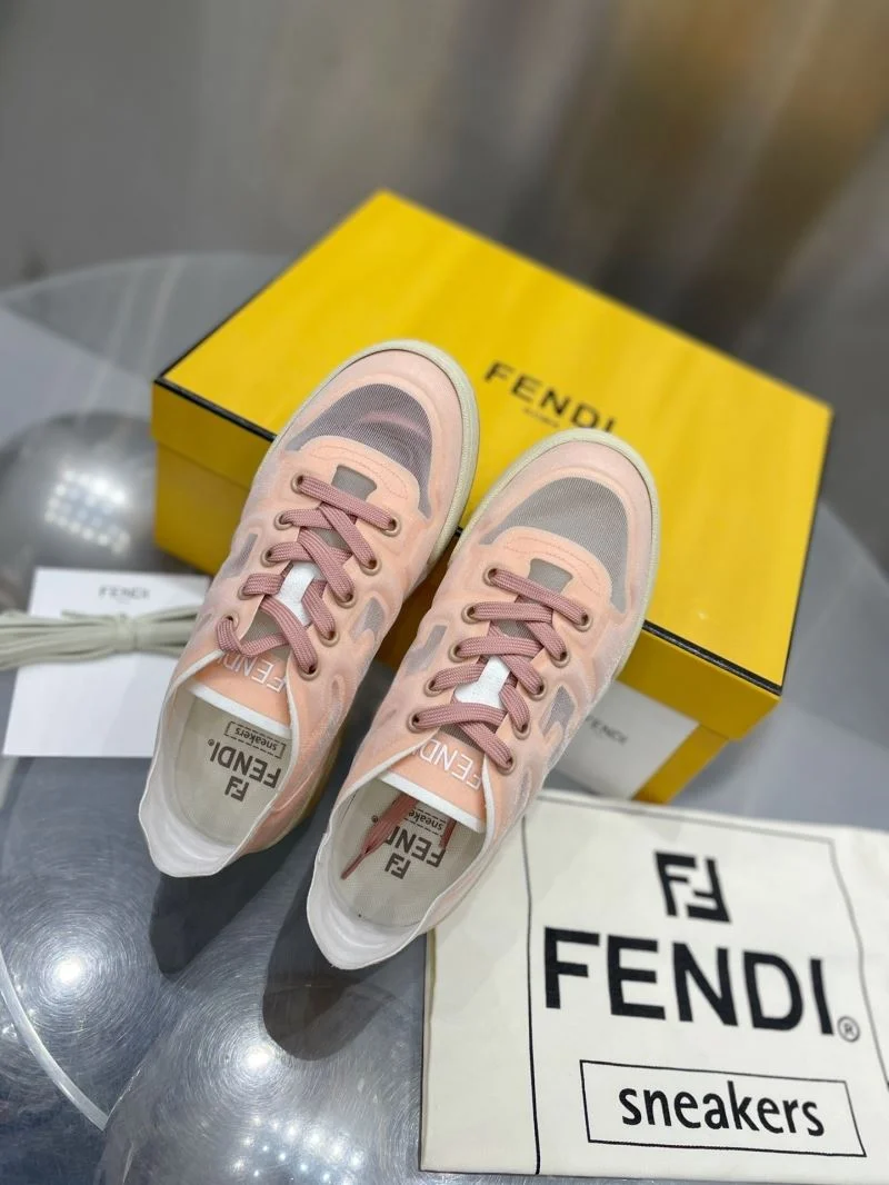 Youthful Fendi Low Shoes 23533