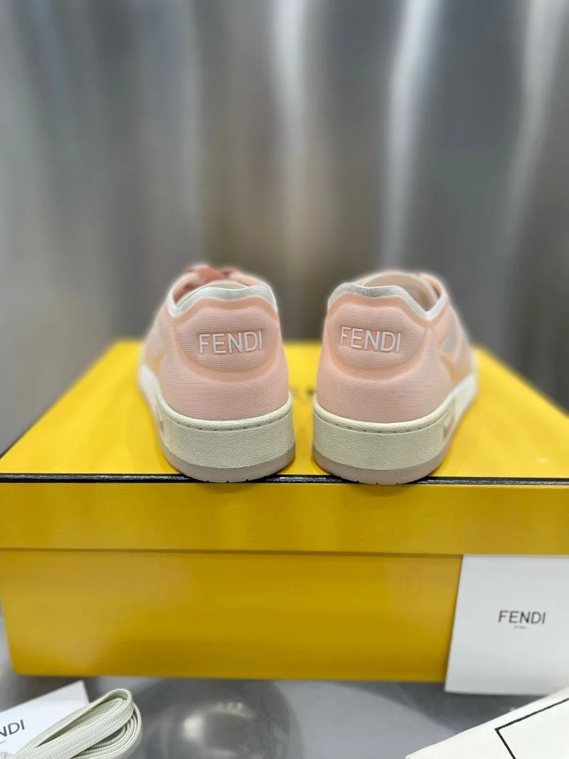 Youthful Fendi Low Shoes 23533