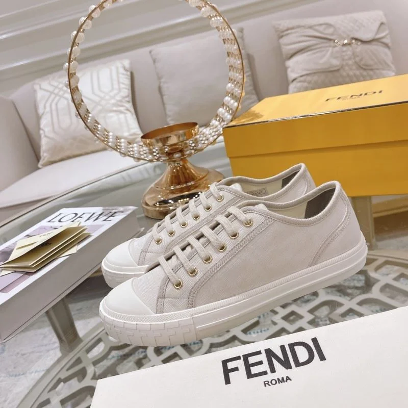 Fendi Low Shoes Sophisticated 23544