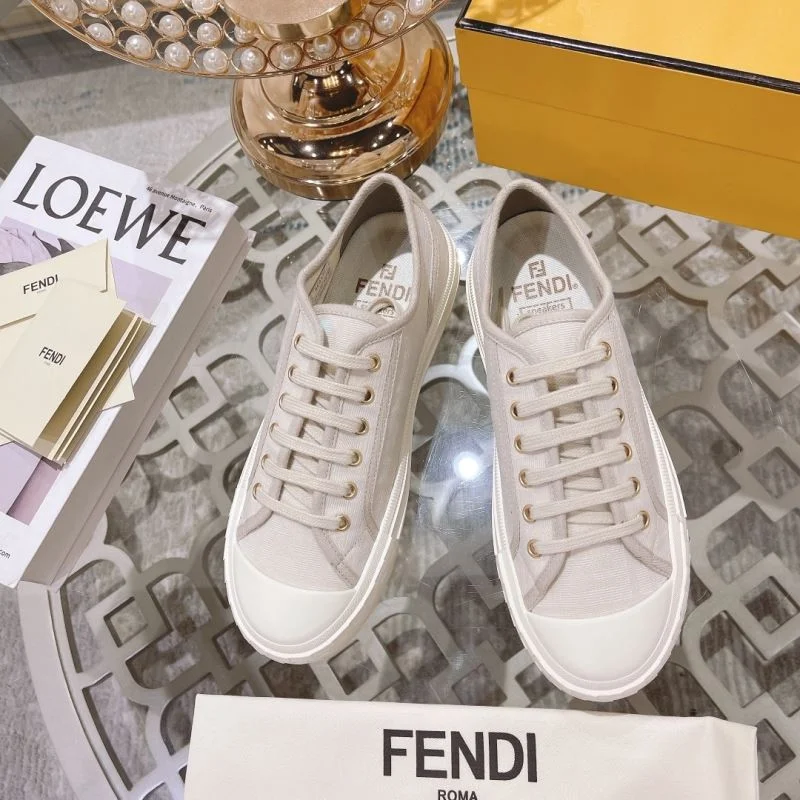 Fendi Low Shoes Sophisticated 23544