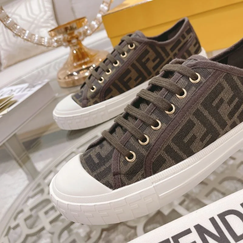 SportInspired Fendi Low Shoes 23526