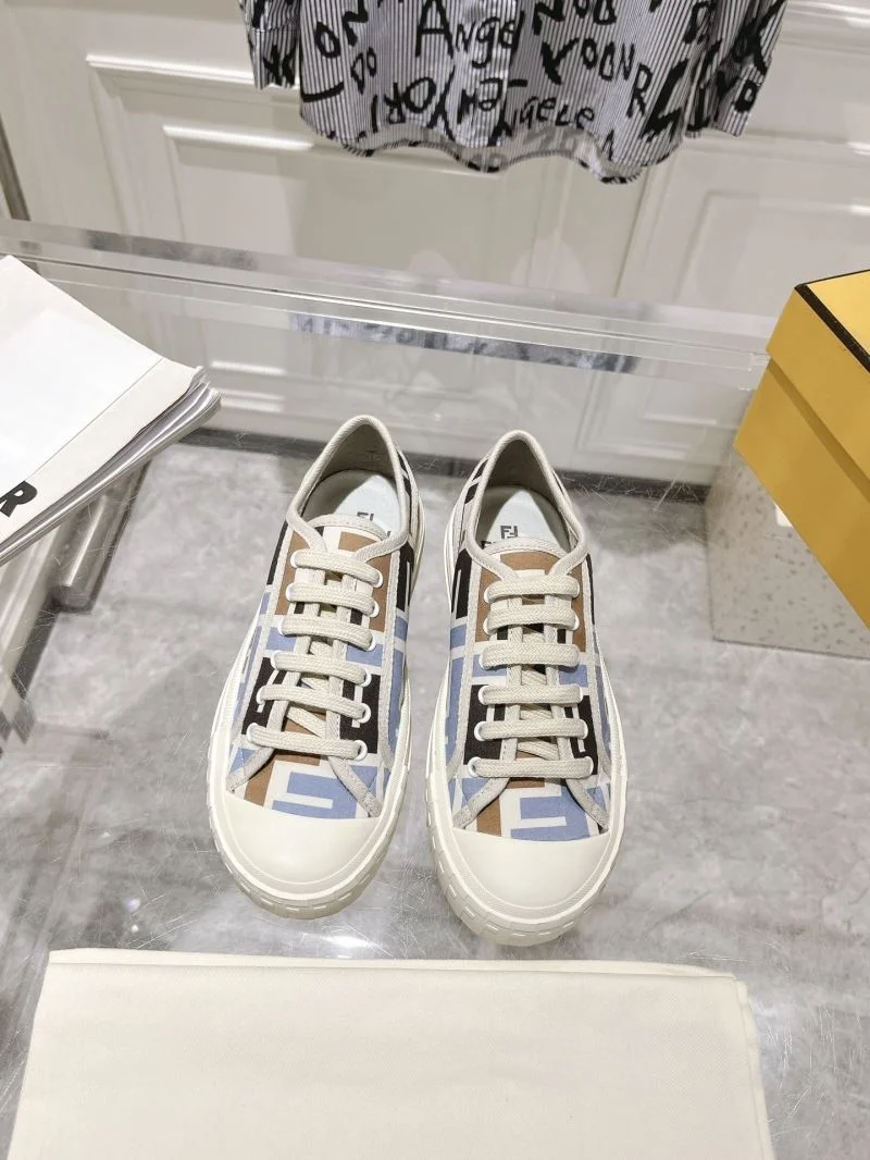 Fendi Low Shoes Contemporary 23522