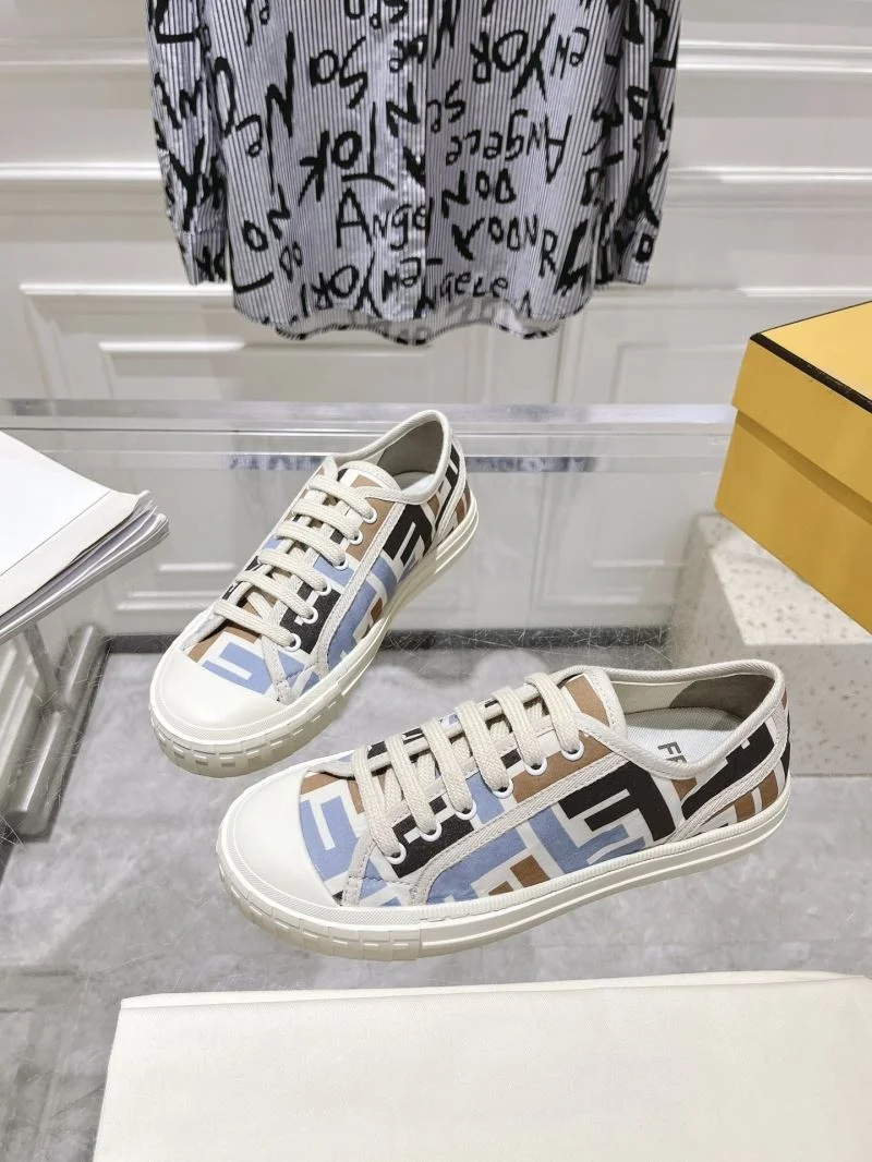 Fendi Low Shoes Contemporary 23522