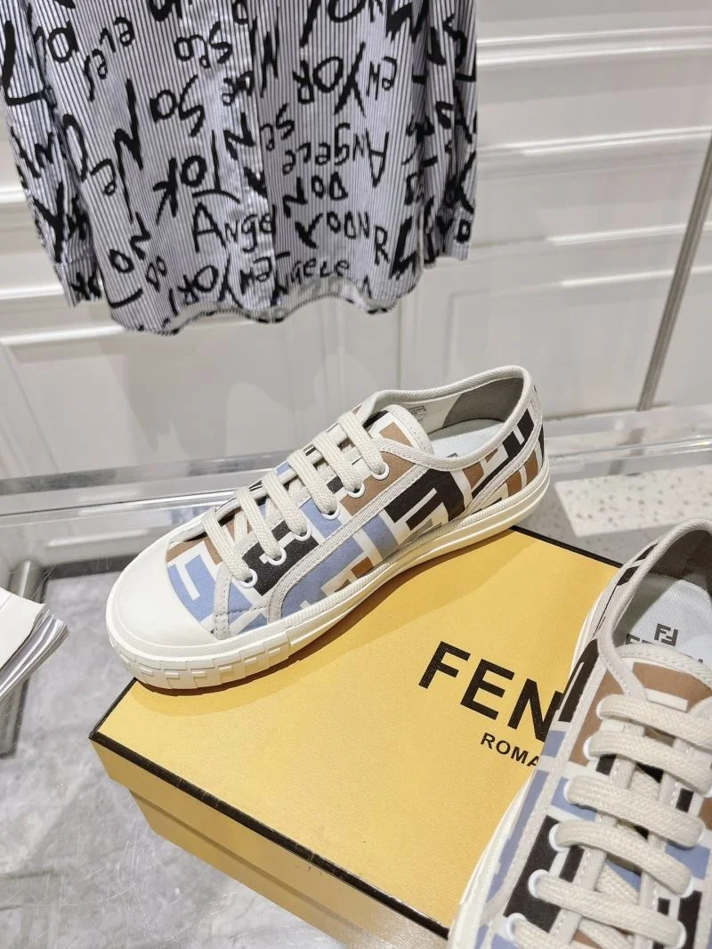 Fendi Low Shoes Contemporary 23522
