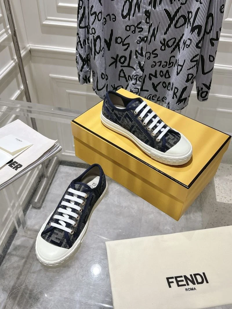 Fendi Low Shoes TimelessDesign 23521
