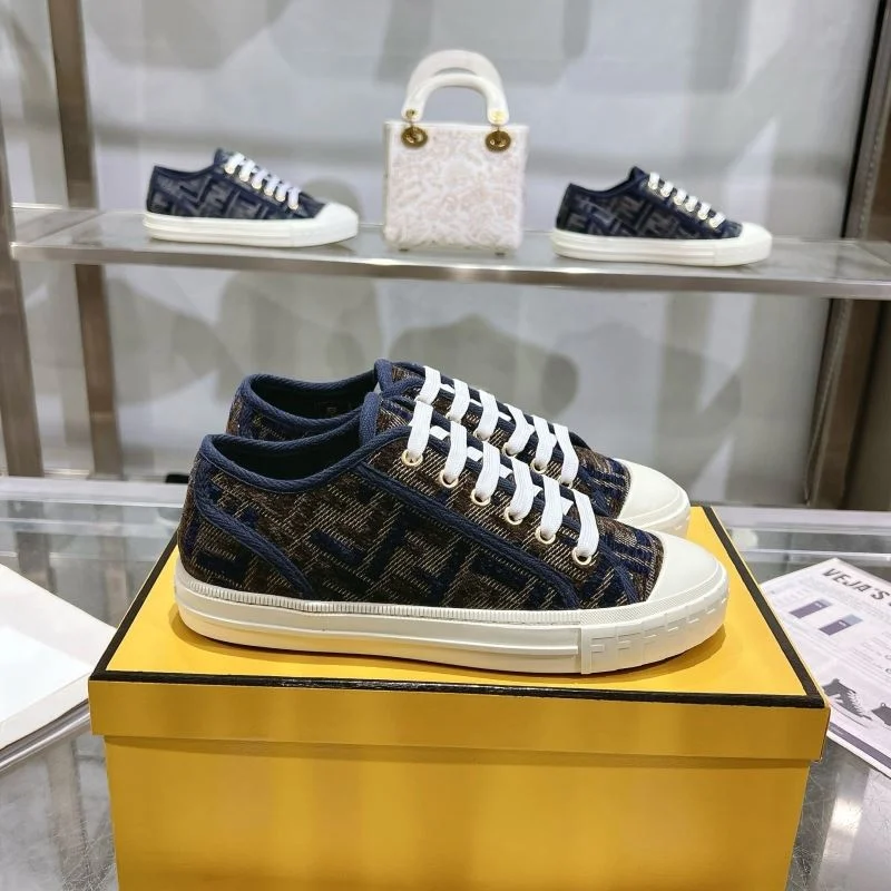 Fendi Low Shoes MultiPurpose 23481