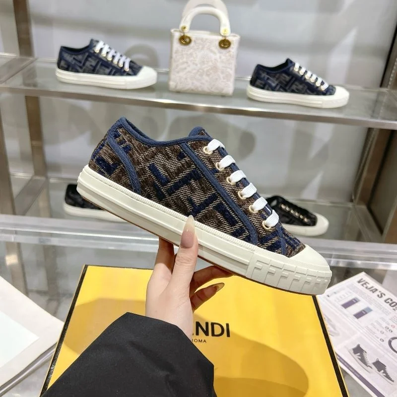Fendi Low Shoes MultiPurpose 23481