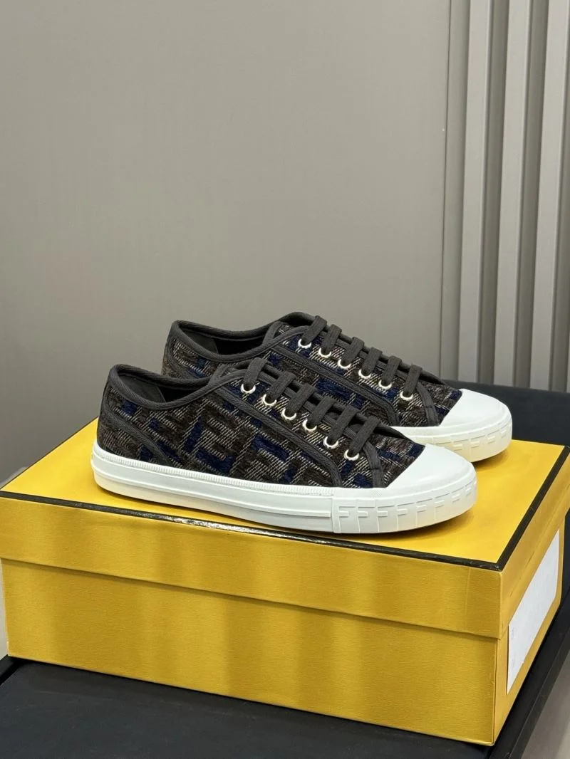 ComfortFit Fendi Low Shoes 23482